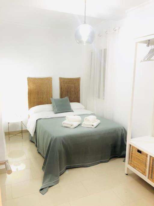 Nieves Viejas Apartamento Fresco Con Patio En Кордова Экстерьер фото